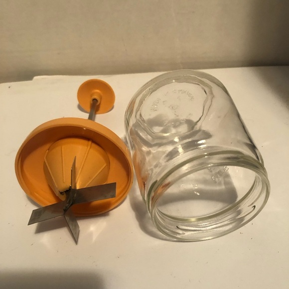 Vintage Androck food and nut chopper. Farmhouse collectible or for off the grid. - Picture 6 of 9